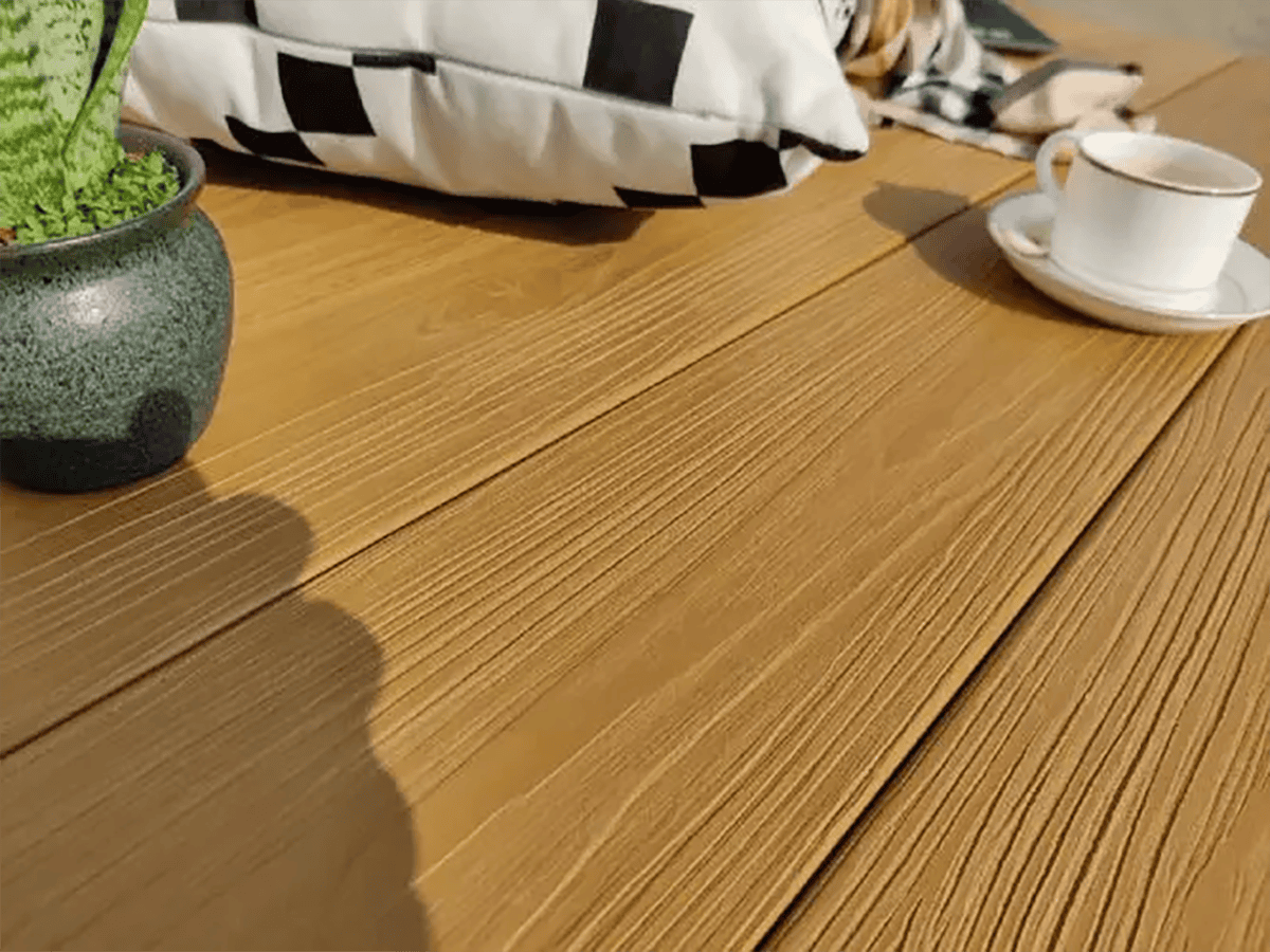 In-depth analysis of the anti-aging mechanism of wood-plastic composite materials: Authoritative data support, professional insights, and building a new standard for the durability of decorative mater